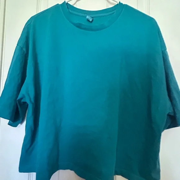 Old Navy Turquoise Vintage Tee - Picture 2 of 3
